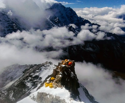 General Information About The Himalayas country of Nepal!!