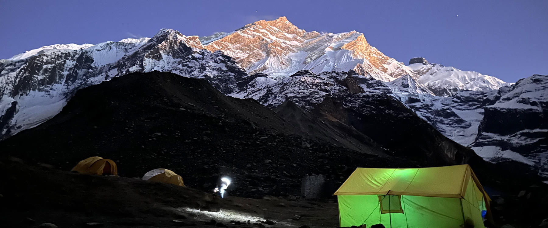 (GHT) Kanchenjunga and Makalu Traverses Trek 34 Days.
