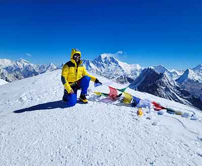 Mera Island Peak Climbing via Amphu labtsa La Pass